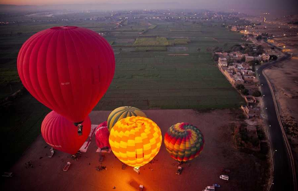 Luxury Hot Air Balloon Riding in Luxor