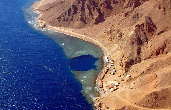 Blue Hole ( Dahab )